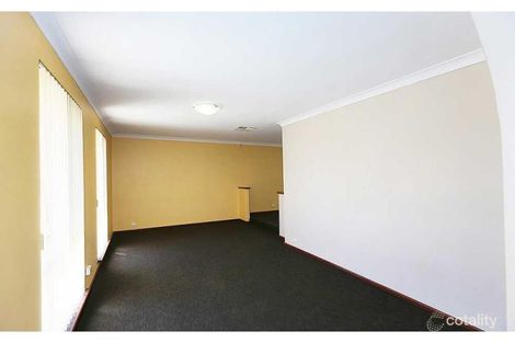 Property photo of 129 Ferndale Crescent Ferndale WA 6148