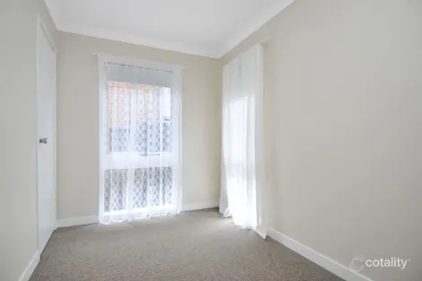 Property photo of 13 Winslow Place West Bathurst NSW 2795