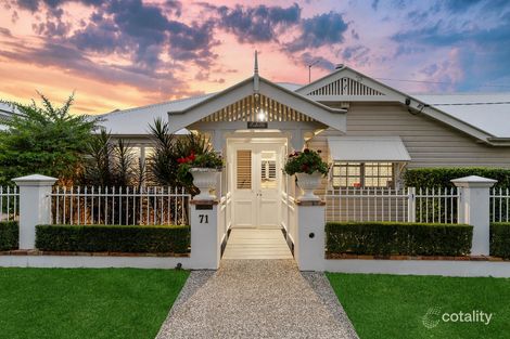 71 Norman Cres, Norman Park, QLD 4170
