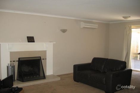 Property photo of 1/5 Plover Place Carrum Downs VIC 3201