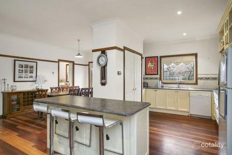 Property photo of 1 Park Valley Crescent Langwarrin VIC 3910