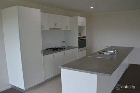 Property photo of 5 Graduation Place Churchill VIC 3842
