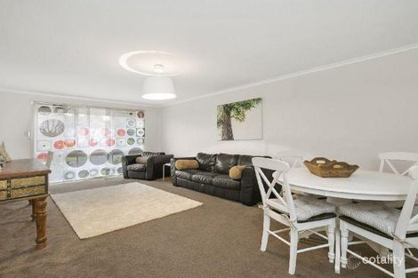 Property photo of 235 James Cook Drive Endeavour Hills VIC 3802