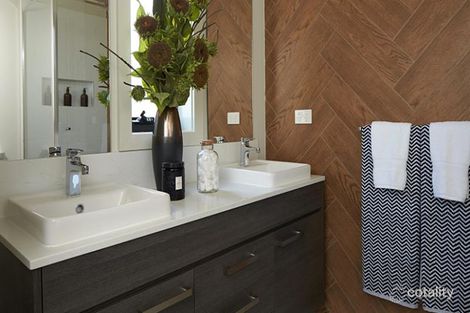 Property photo of 14 Harvest Boulevard Chisholm NSW 2322