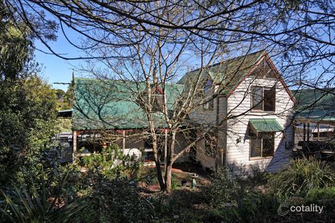 24 Owen St, Woodend, VIC 3442