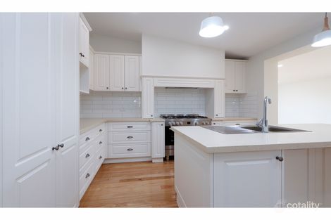 Property photo of 1/138 Reeve Street Sale VIC 3850