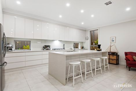 Property photo of 2/22 Frank Street Box Hill South VIC 3128