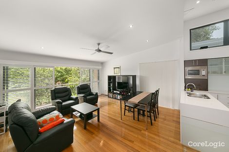 Property photo of 2/15 Rennie Street Indooroopilly QLD 4068