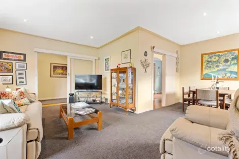 Property photo of 49 Therese Avenue Mount Waverley VIC 3149
