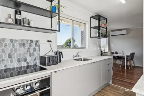 Property photo of 75 Vanity Street Rockville QLD 4350