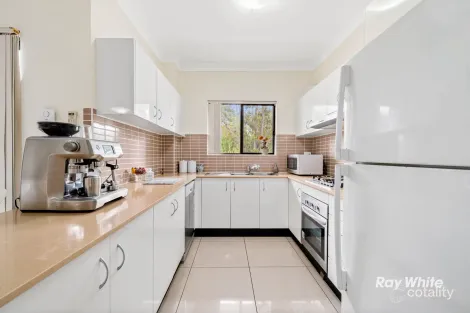 Property photo of 5/20-22 Briens Road Northmead NSW 2152