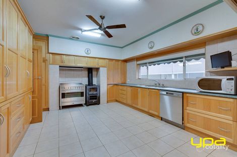 Property photo of 8 Wyndham Street Werribee VIC 3030