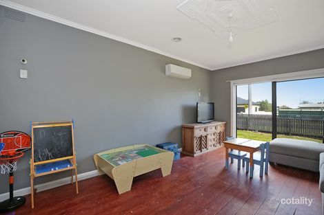 Property photo of 2 Campbell Street Colac VIC 3250