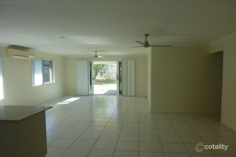 Property photo of 18 Cable Court Blacks Beach QLD 4740
