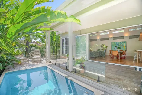 Property photo of 41 Teak Circuit Suffolk Park NSW 2481