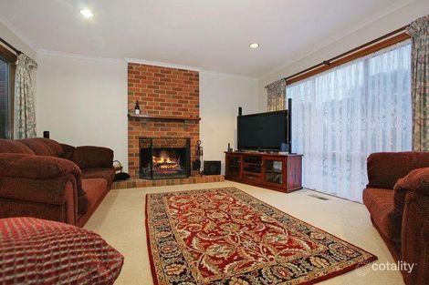 Property photo of 65 Mundara Drive Ringwood VIC 3134