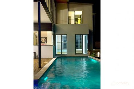 Property photo of 5 Compass Place Sunrise Beach QLD 4567