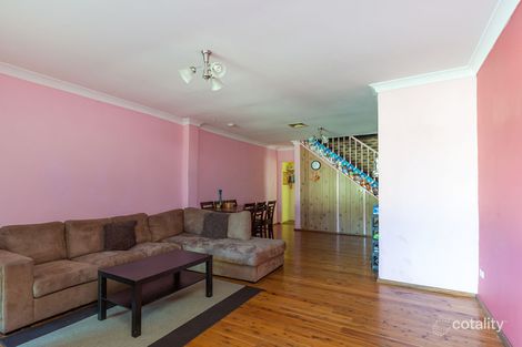 Property photo of 2/1 Atchison Road Macquarie Fields NSW 2564