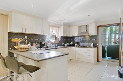 Property photo of 15 Tyntynder Close Berwick VIC 3806