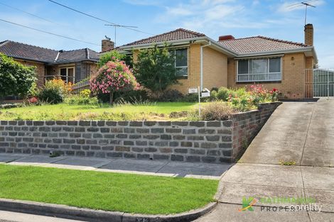 16 Summit Ave, Oak Park, VIC 3046