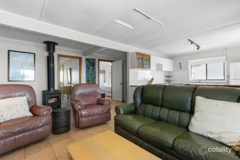 Property photo of 8 Dunn Point Road Corny Point SA 5575