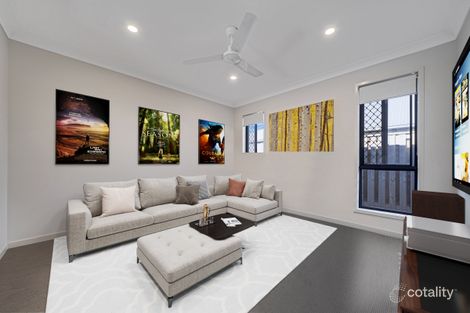 Property photo of 5 Embleton Road Park Ridge QLD 4125