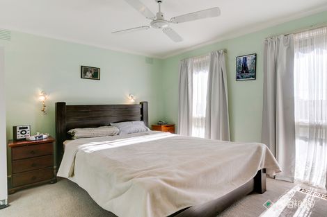 35 Quarry Rd, Langwarrin, VIC 3910