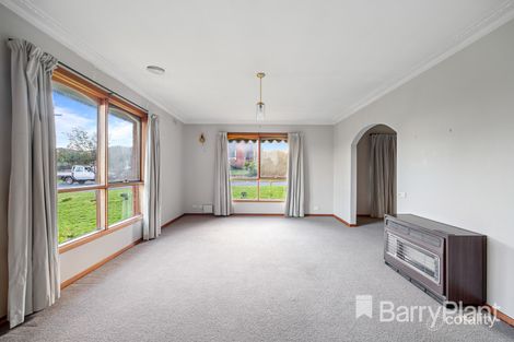 Property photo of 21 Kinnane Court Ballarat North VIC 3350