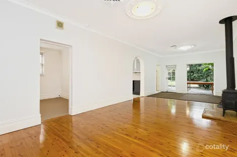 Property photo of 30 Grove Street St Peters NSW 2044