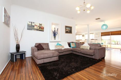 Property photo of 24 Seaforth Drive Halls Head WA 6210