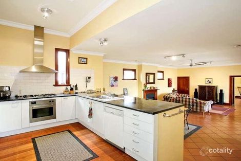 Property photo of 19 Lurnea Road Glen Iris VIC 3146