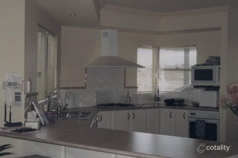 15 Vernon Lane, Mckail, WA 6330