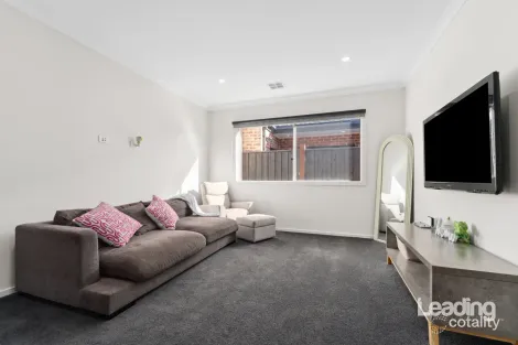 Property photo of 2 Sacred Drive Sunbury VIC 3429