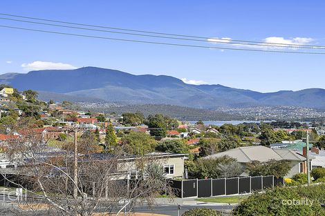 8 Katrina Ct, Lindisfarne, TAS 7015