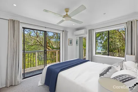 Property photo of 10 Heath Road Hardys Bay NSW 2257