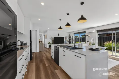 Property photo of 1/14 Poynton Close Turners Beach TAS 7315