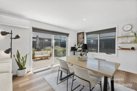 Property photo of 1/14 Poynton Close Turners Beach TAS 7315