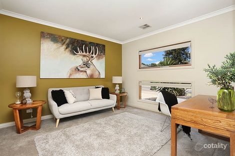 Property photo of 33 Tarawera Road Doreen VIC 3754
