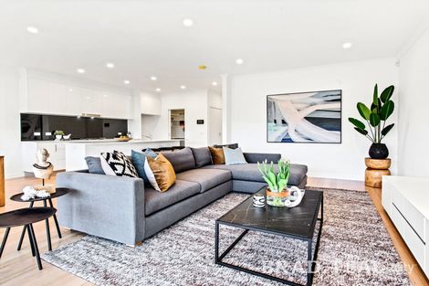 Property photo of 17 Valerie Street Pascoe Vale VIC 3044