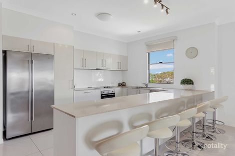 Property photo of 5/30 Stephens Street Burleigh Heads QLD 4220