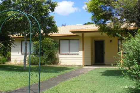 38 Naomai St, Bundamba, QLD 4304