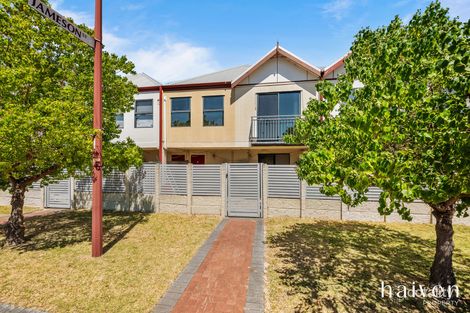 3/2 Hogarth St, Cannington, WA 6107
