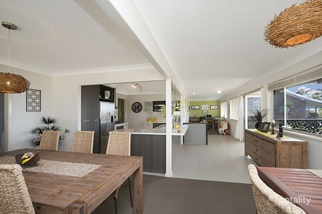 Property photo of 2 Wupawn Place Banora Point NSW 2486