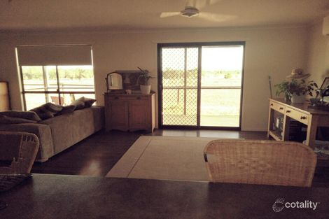 Property photo of 200 Chudleigh Drive Emerald QLD 4720