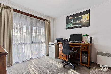 Property photo of 44 Olympic Parade Kangaroo Flat VIC 3555
