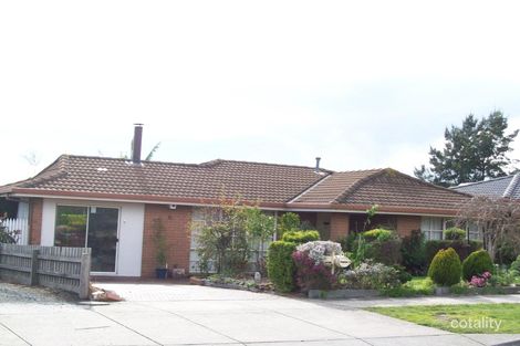Property photo of 4 Benson Court Narre Warren VIC 3805