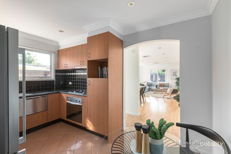 Property photo of 2/42 Tucker Road Bentleigh VIC 3204