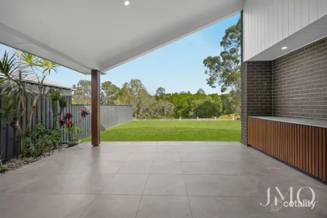 Property photo of 37 Boydaw Road Ormeau QLD 4208