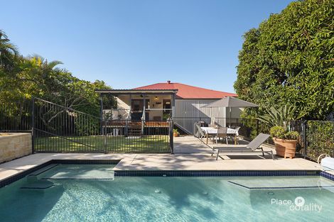Property photo of 277 Chatsworth Road Coorparoo QLD 4151