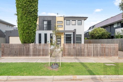 14 Bradley St, Newport, VIC 3015